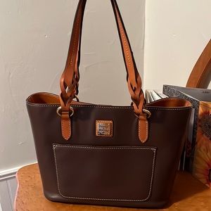 Dooney & Bourke handbag